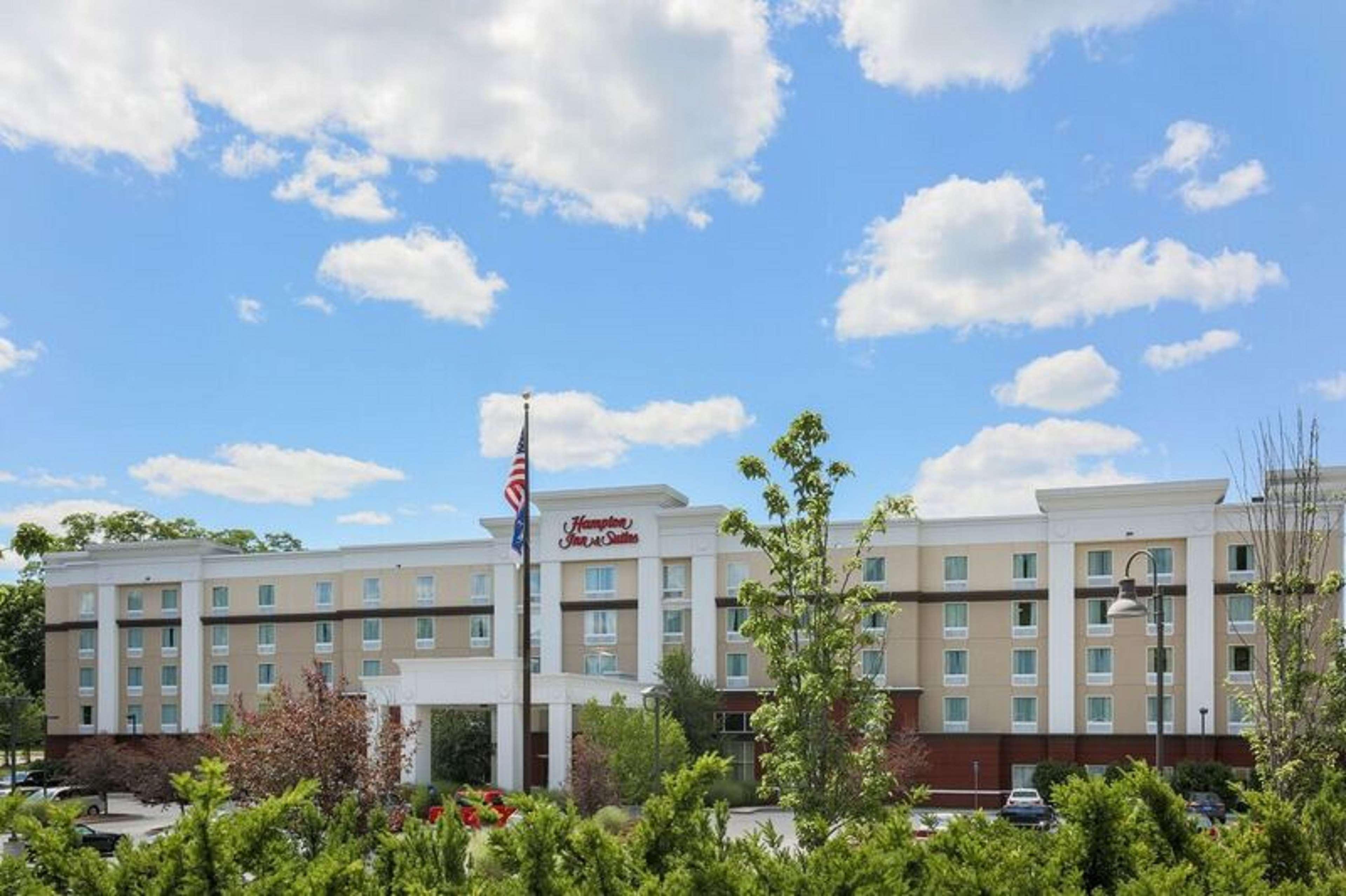 Hampton Inn & Suites Poughkeepsie Spackenkill Dış mekan fotoğraf