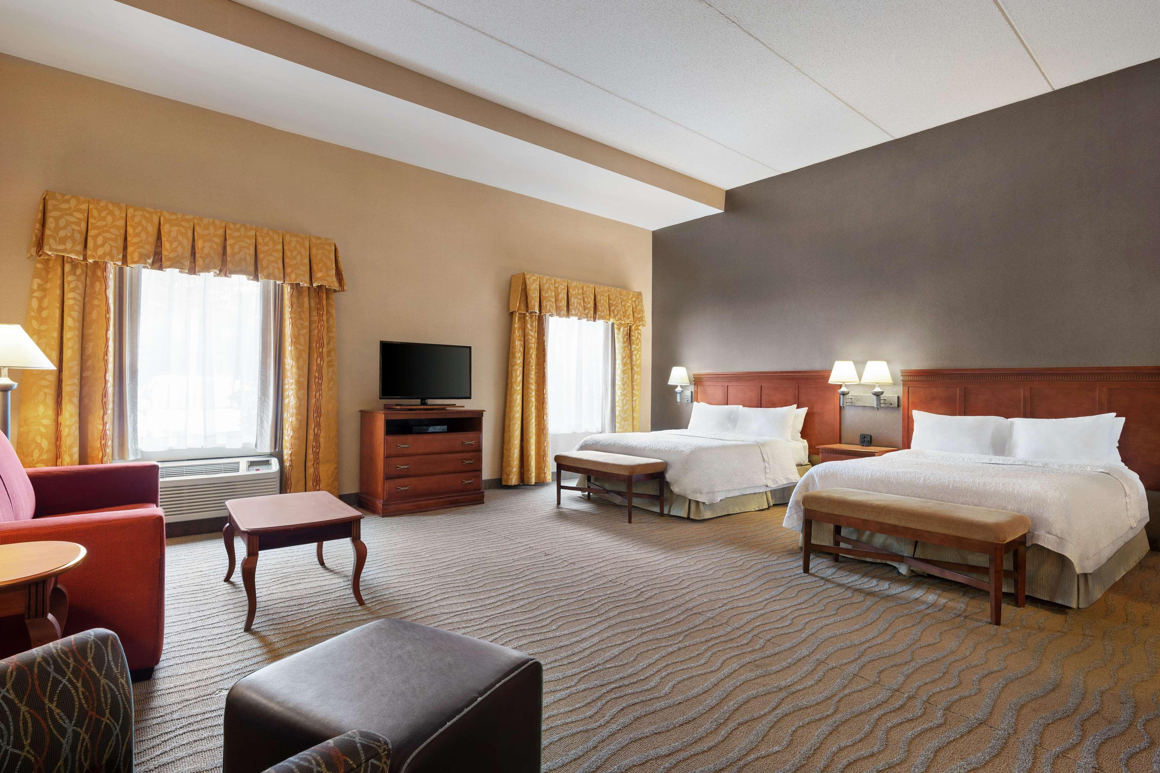 Hampton Inn & Suites Poughkeepsie Spackenkill Dış mekan fotoğraf
