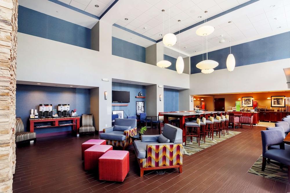 Hampton Inn & Suites Poughkeepsie Spackenkill Dış mekan fotoğraf