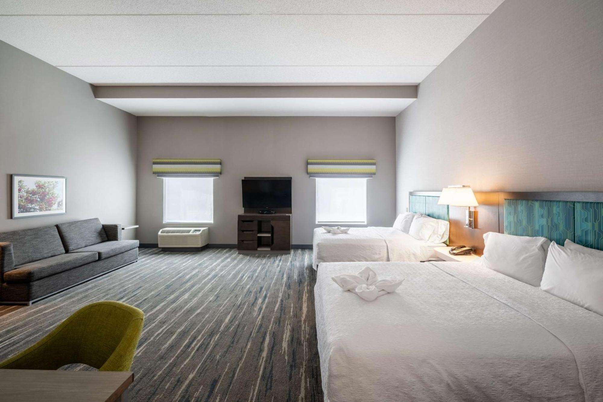 Hampton Inn & Suites Poughkeepsie Spackenkill Dış mekan fotoğraf