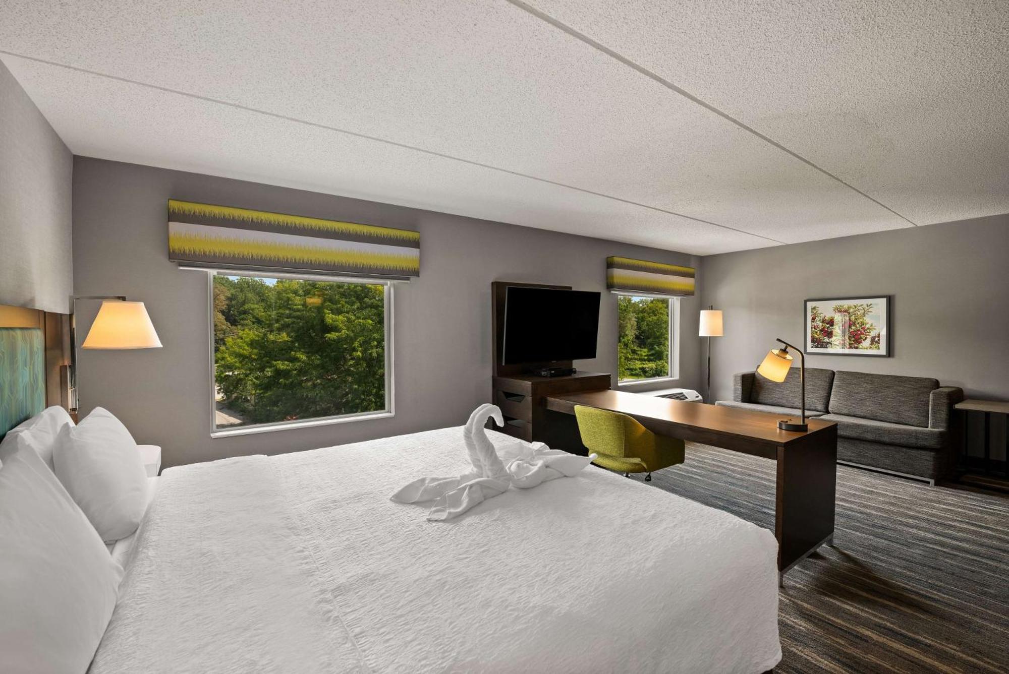 Hampton Inn & Suites Poughkeepsie Spackenkill Dış mekan fotoğraf